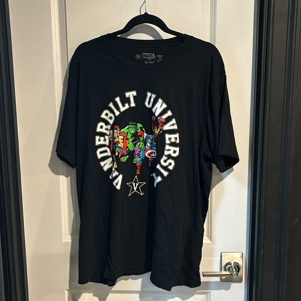 Vanderbilt University dores Marvel t shirt XXL 2XL